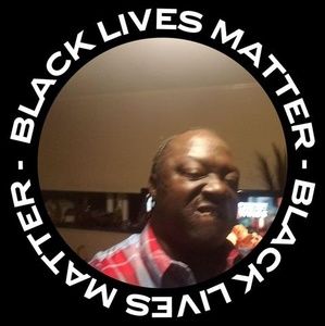 Meet your Posher, Leo